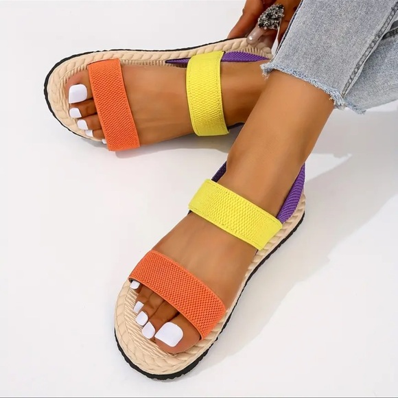 Colorblock Sandals - Picture 3 of 4